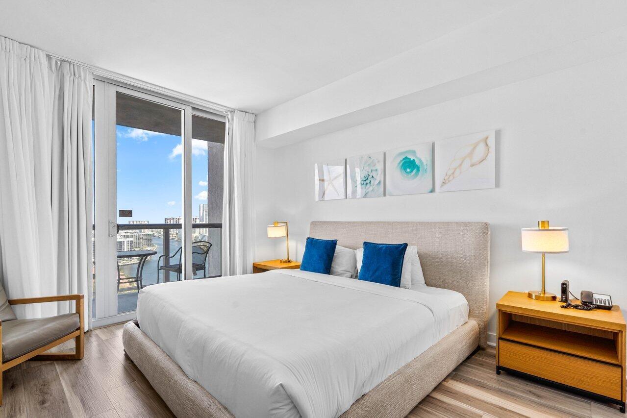 image Beachwalk Condominium19