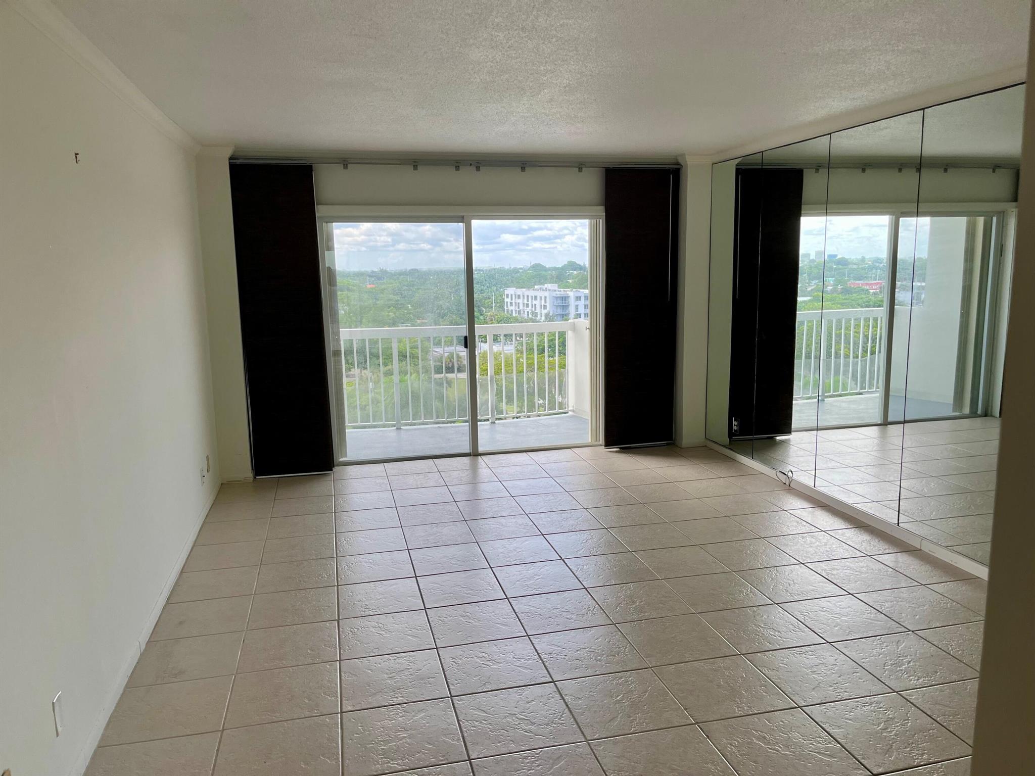 2600 N Flagler Dr #913