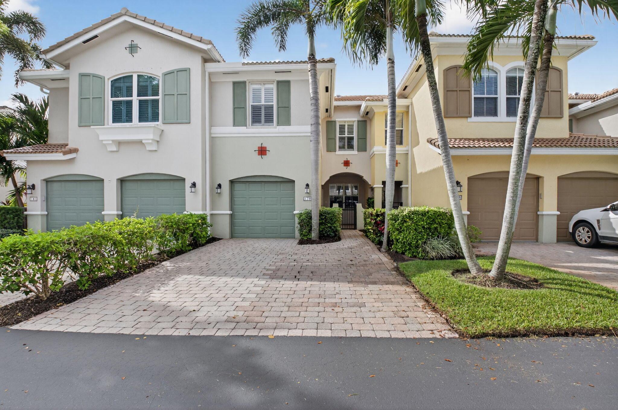 179 Las Brisas Cir