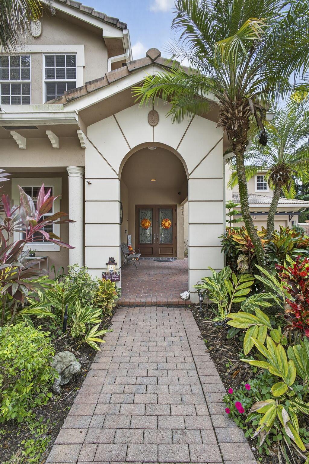 129 Via Bosque Jupiter, FL 33458