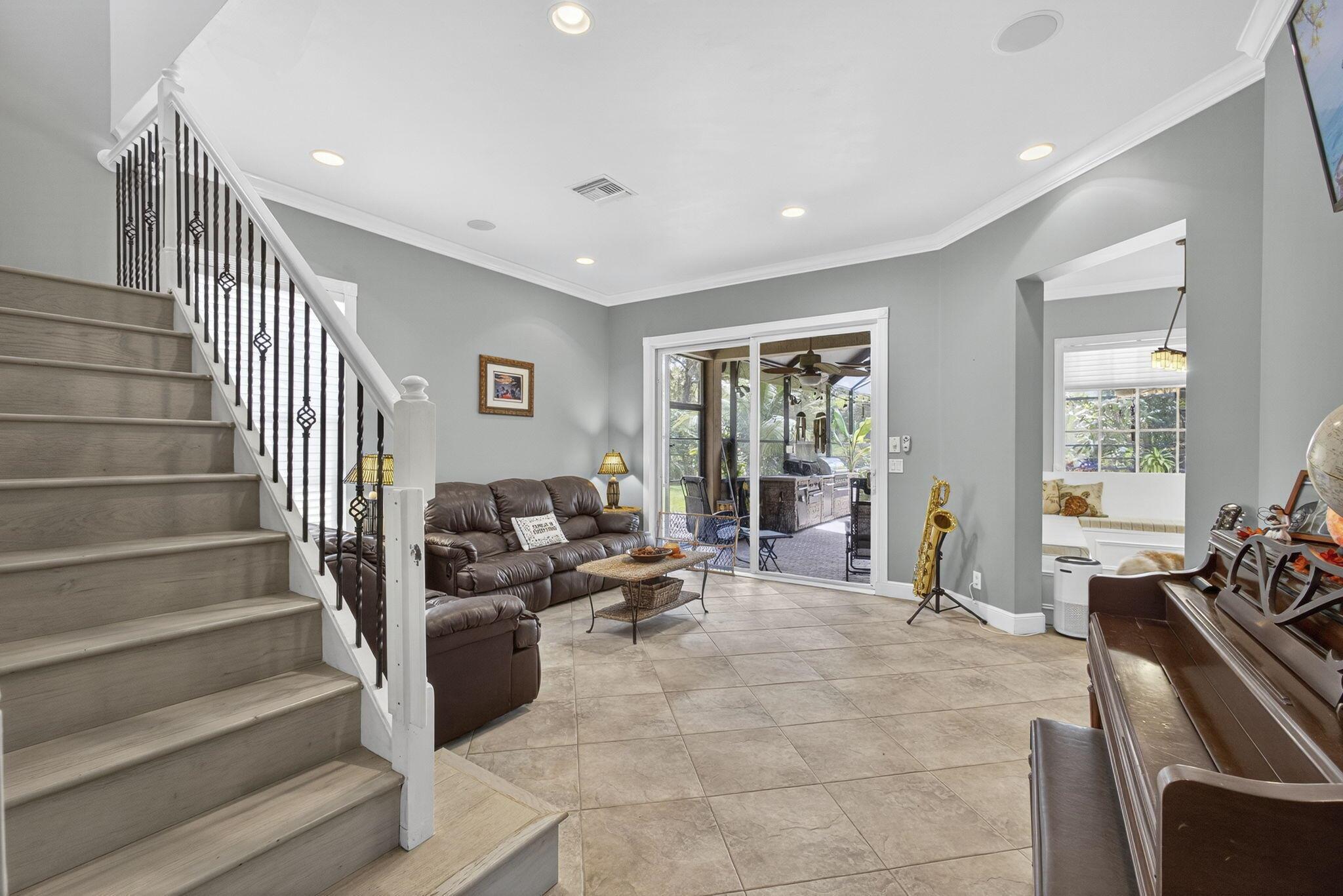 129 Via Bosque Jupiter, FL 33458