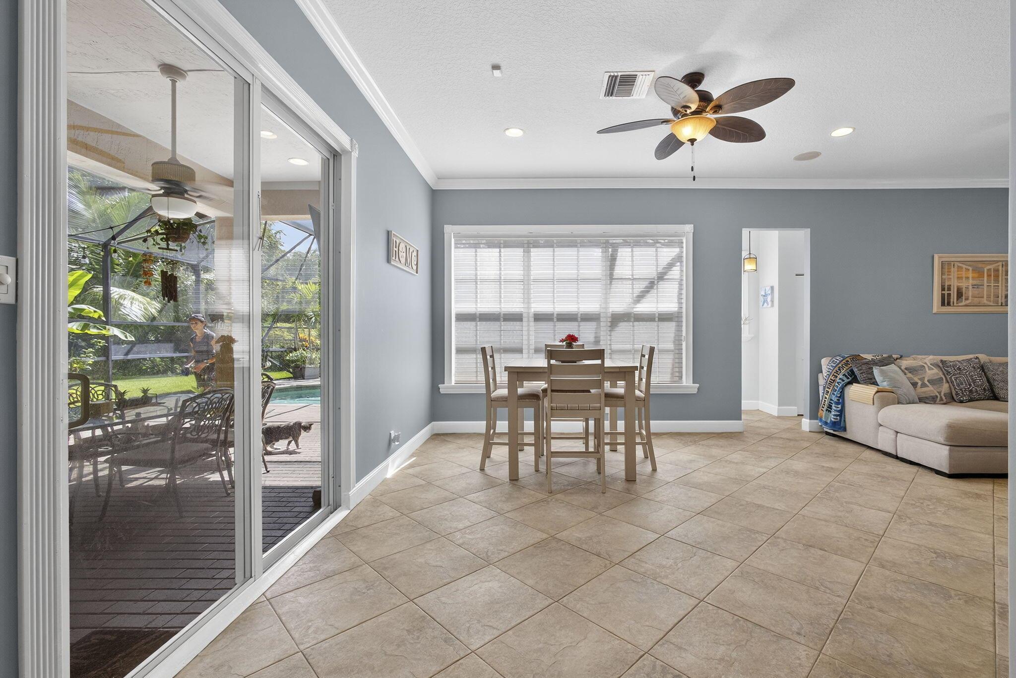 129 Via Bosque Jupiter, FL 33458