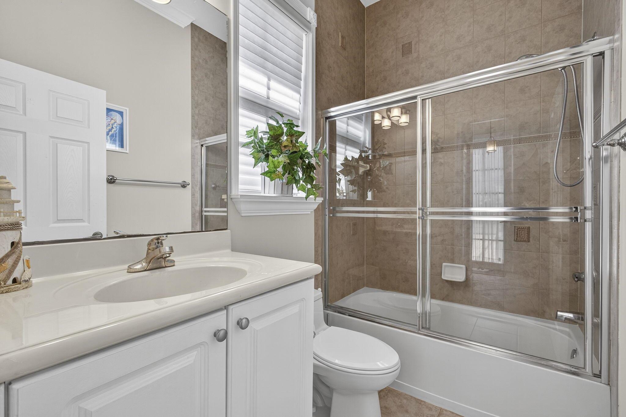 129 Via Bosque Jupiter, FL 33458