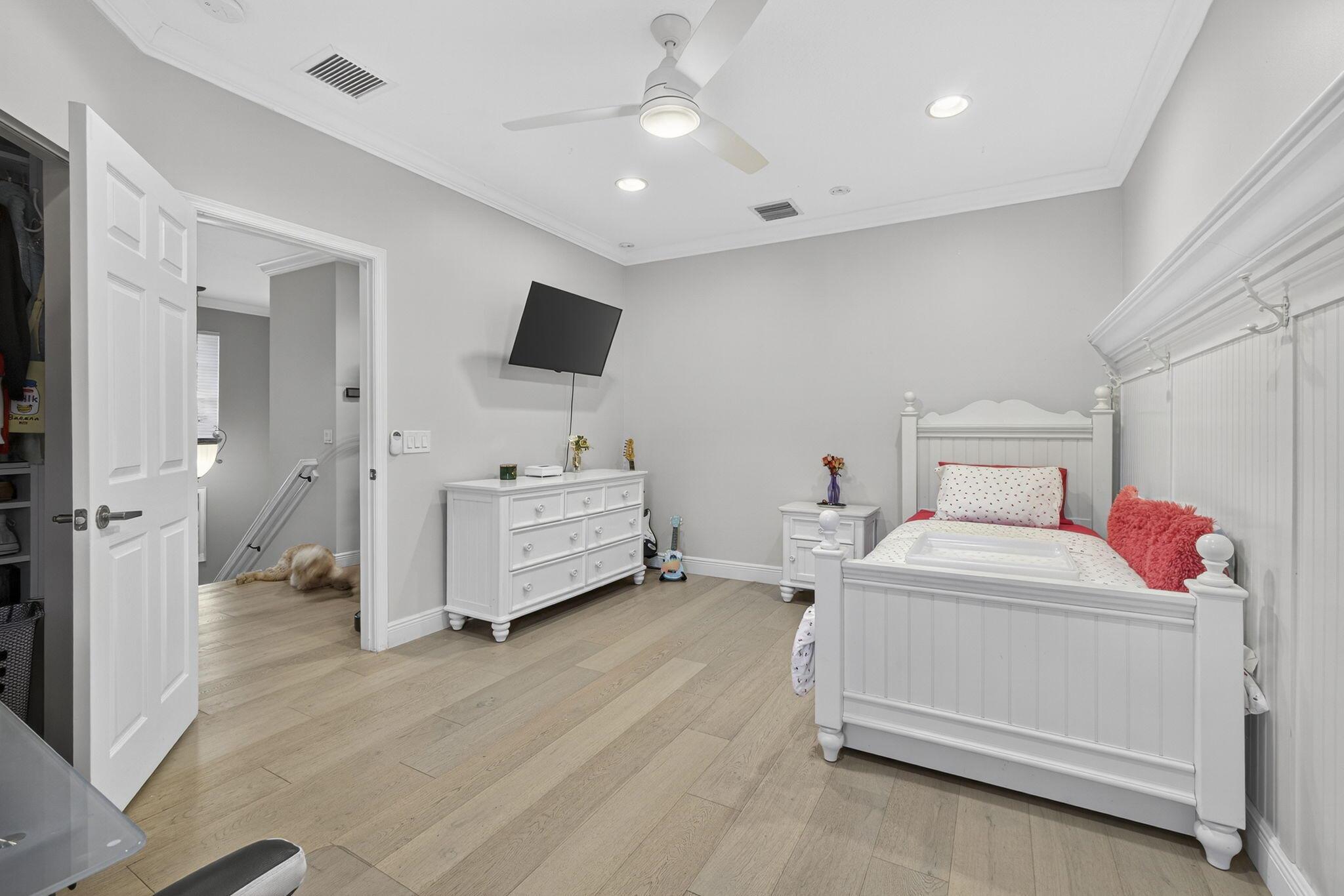 129 Via Bosque Jupiter, FL 33458