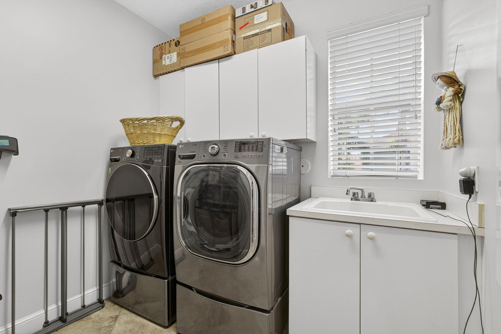 129 Via Bosque Jupiter, FL 33458