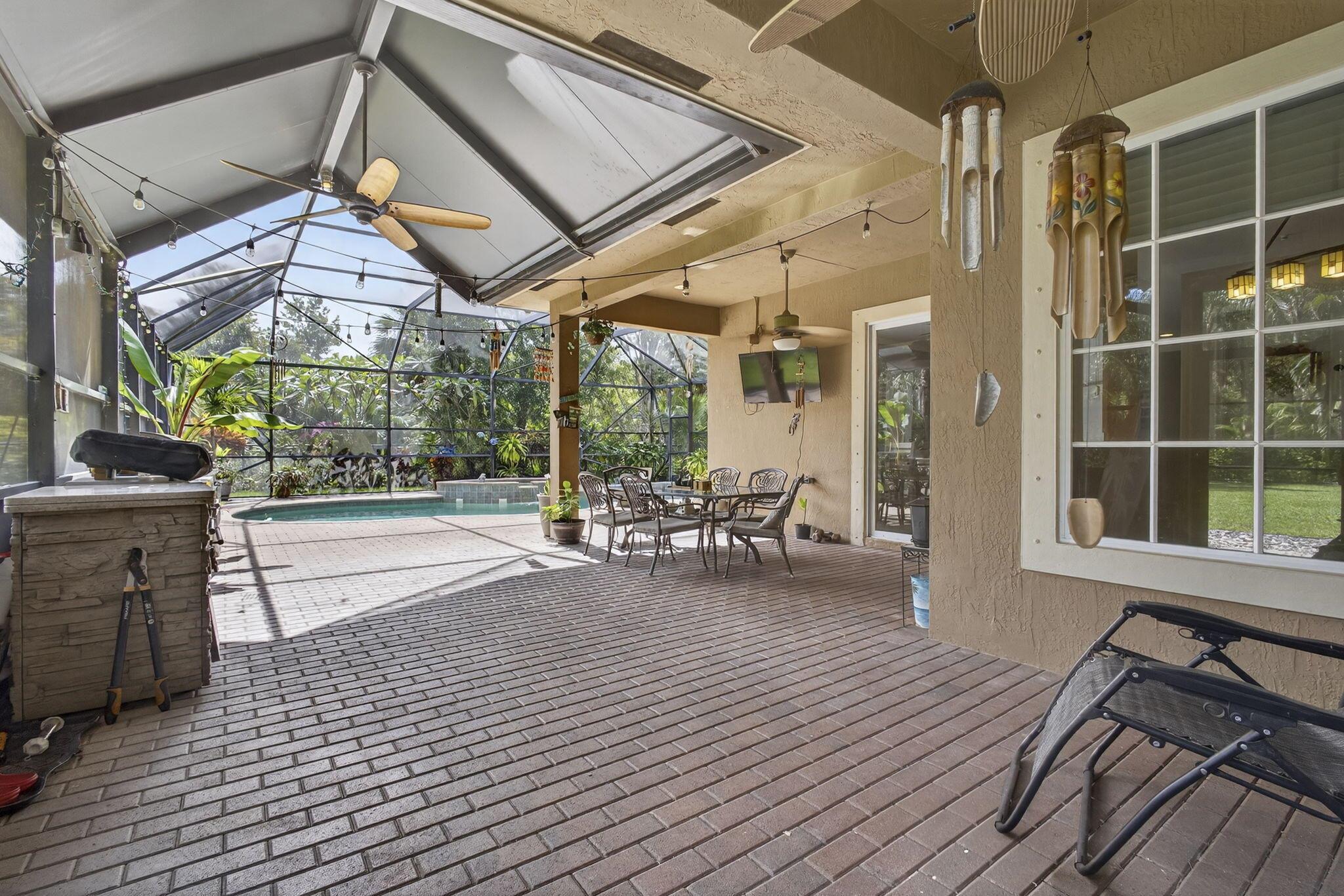 129 Via Bosque Jupiter, FL 33458