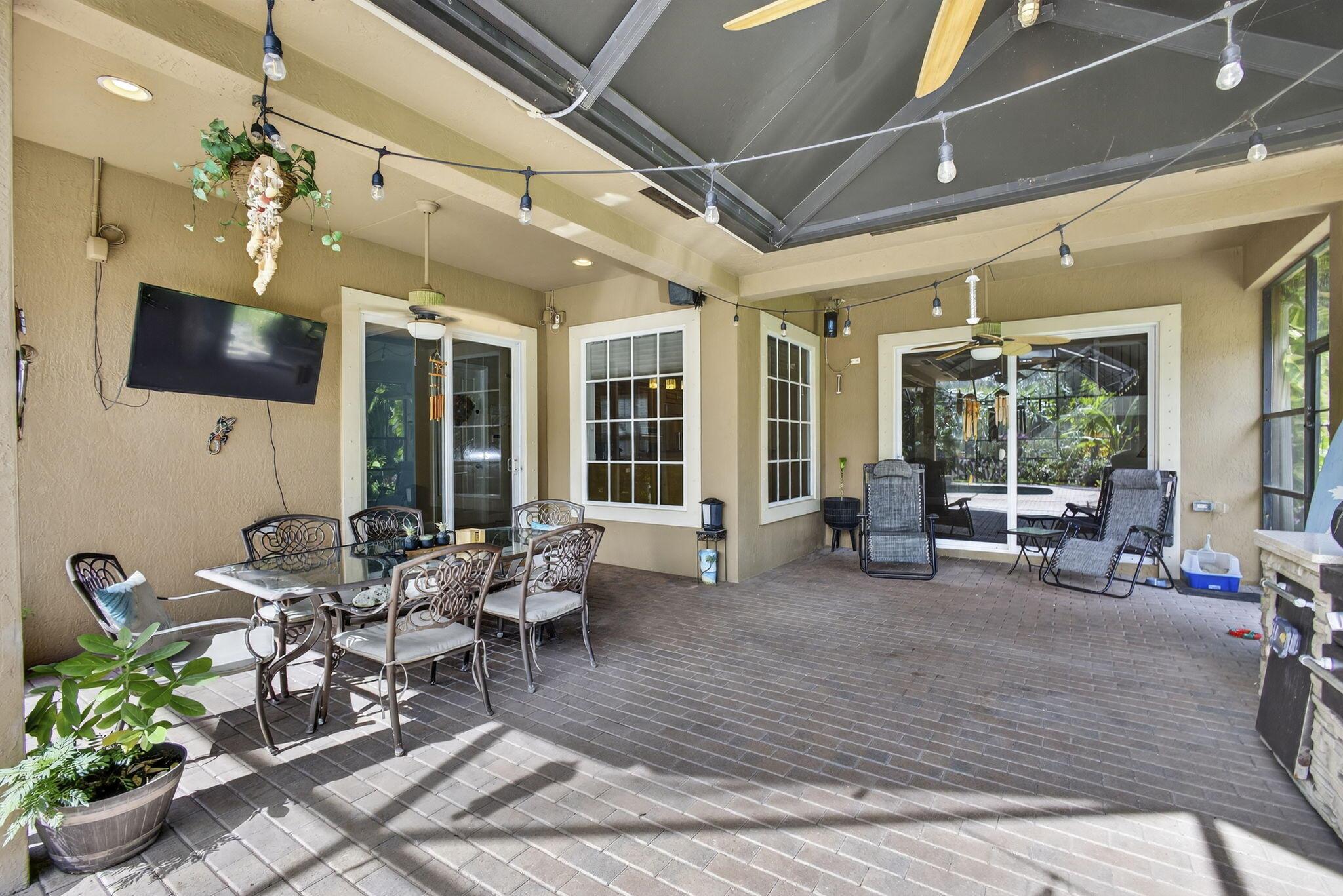 129 Via Bosque Jupiter, FL 33458