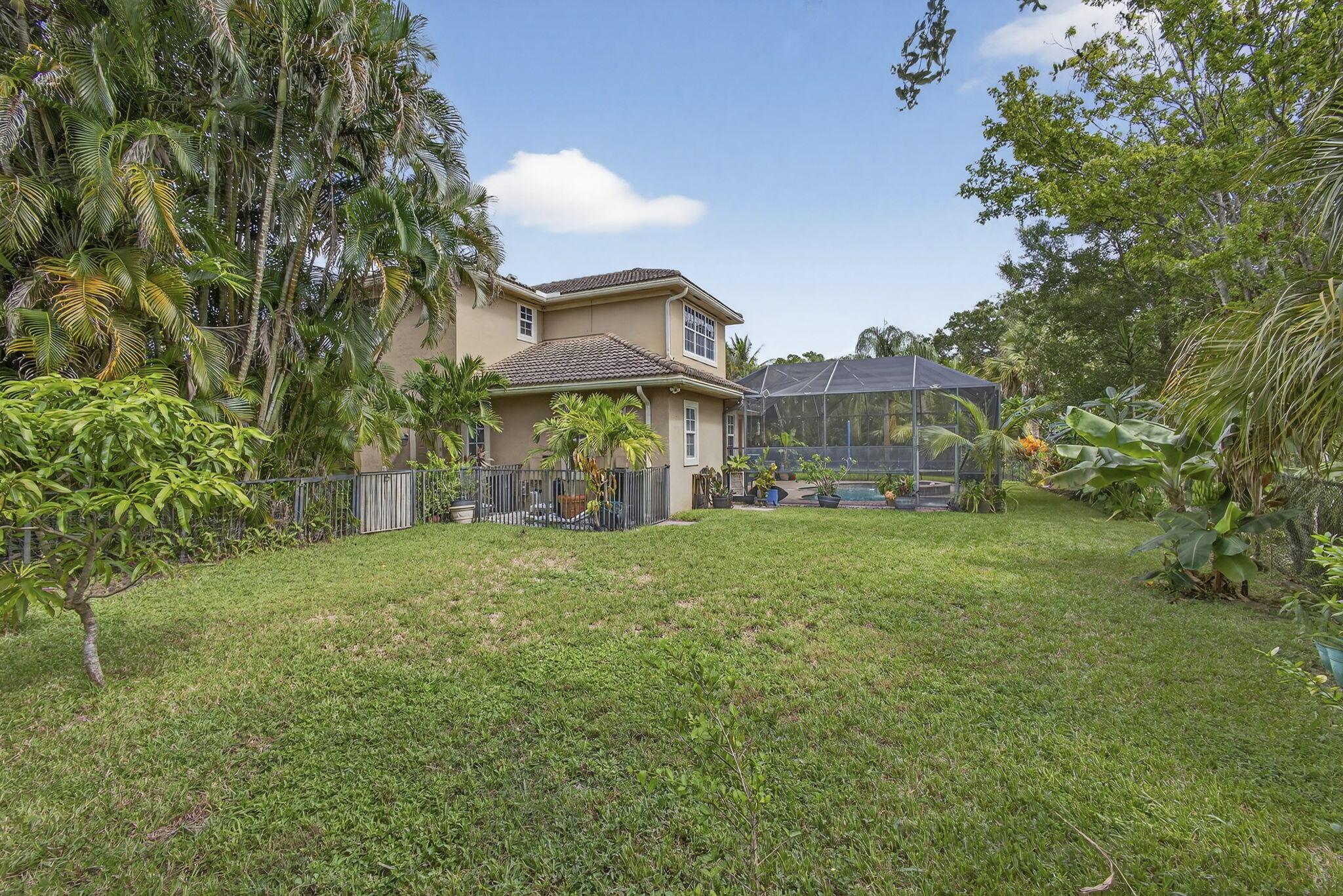129 Via Bosque Jupiter, FL 33458