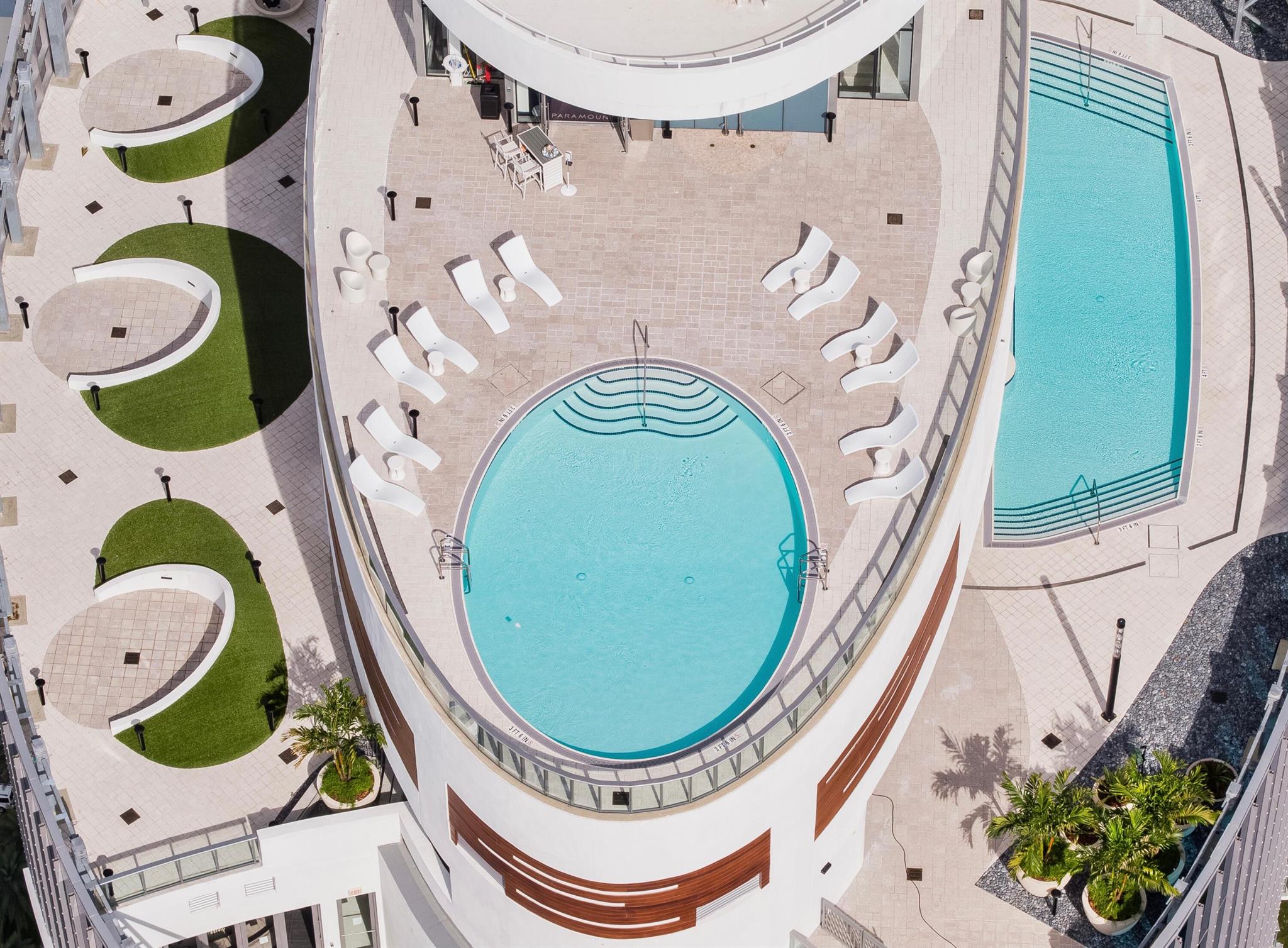 image Paramount Miami Worldcent15