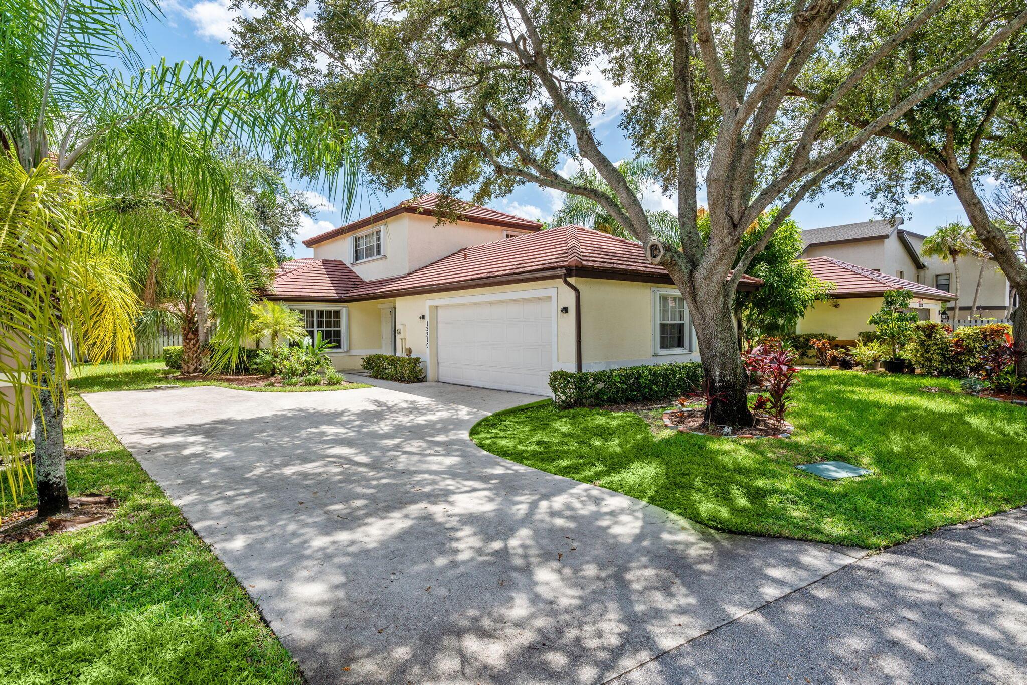 12210 Dartmoor Dr