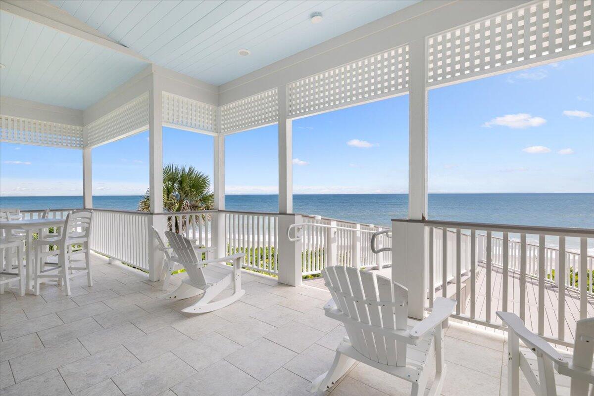 651 N Tomahawk Vero Beach, FL 32963