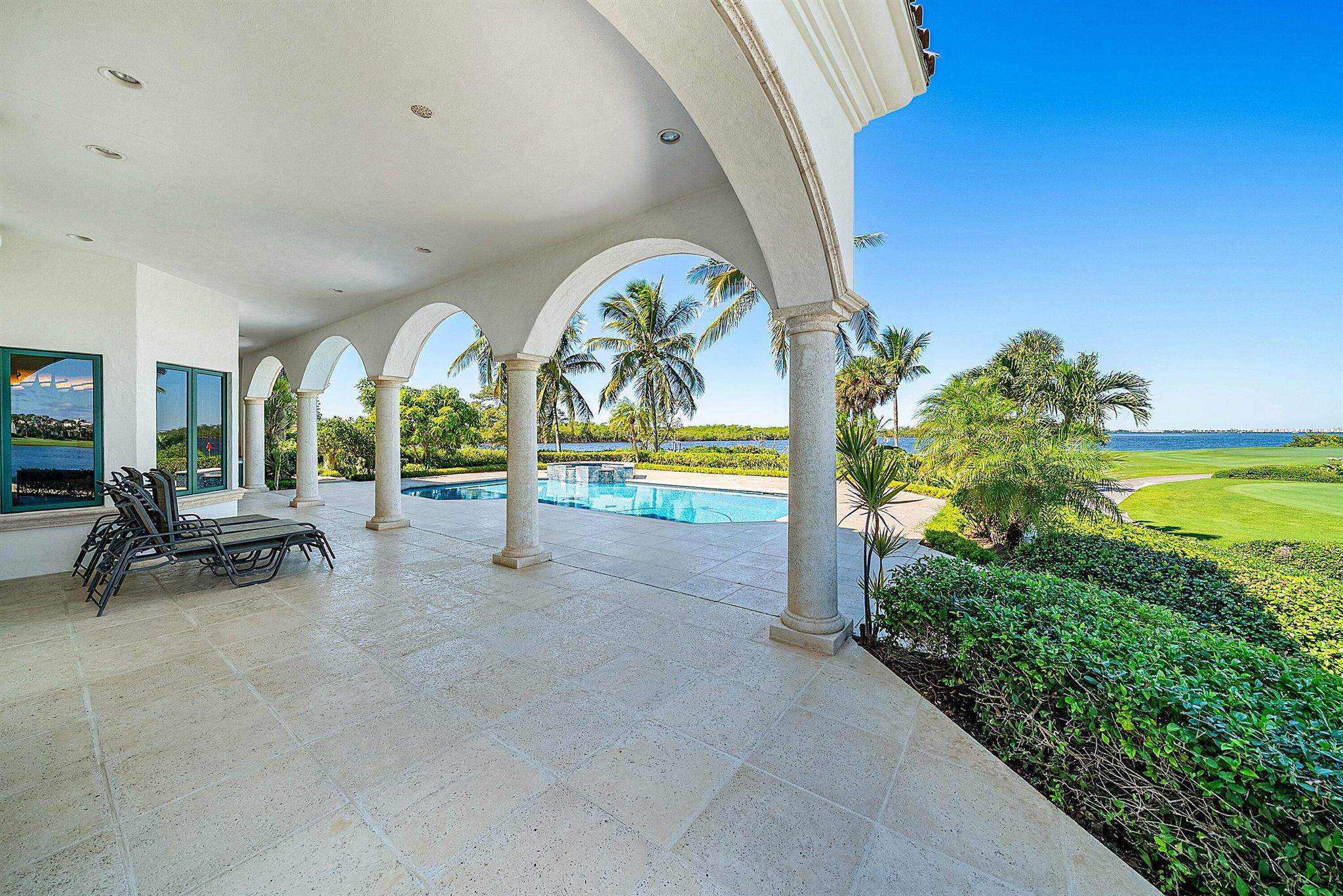 6381 SE Harbor Cir Stuart, FL 34996