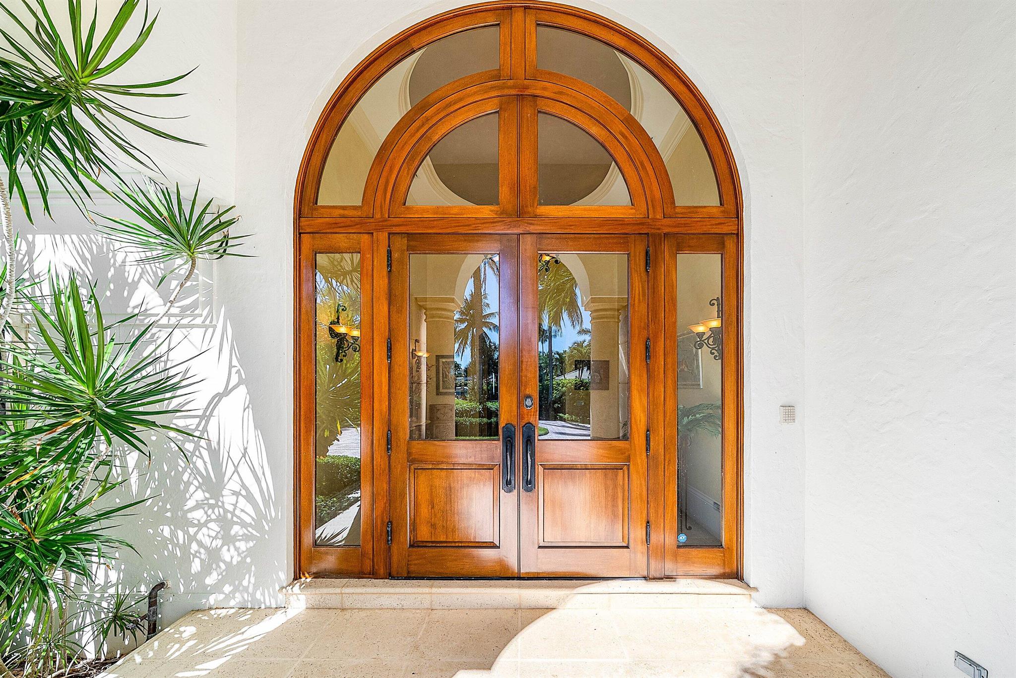 6381 SE Harbor Cir Stuart, FL 34996