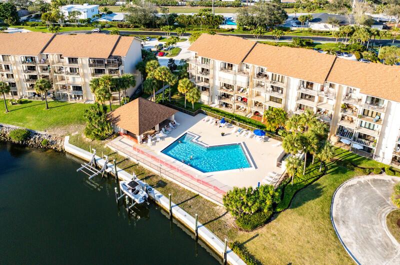 2501 Marina Isle Way #304 Jupiter, FL 33477