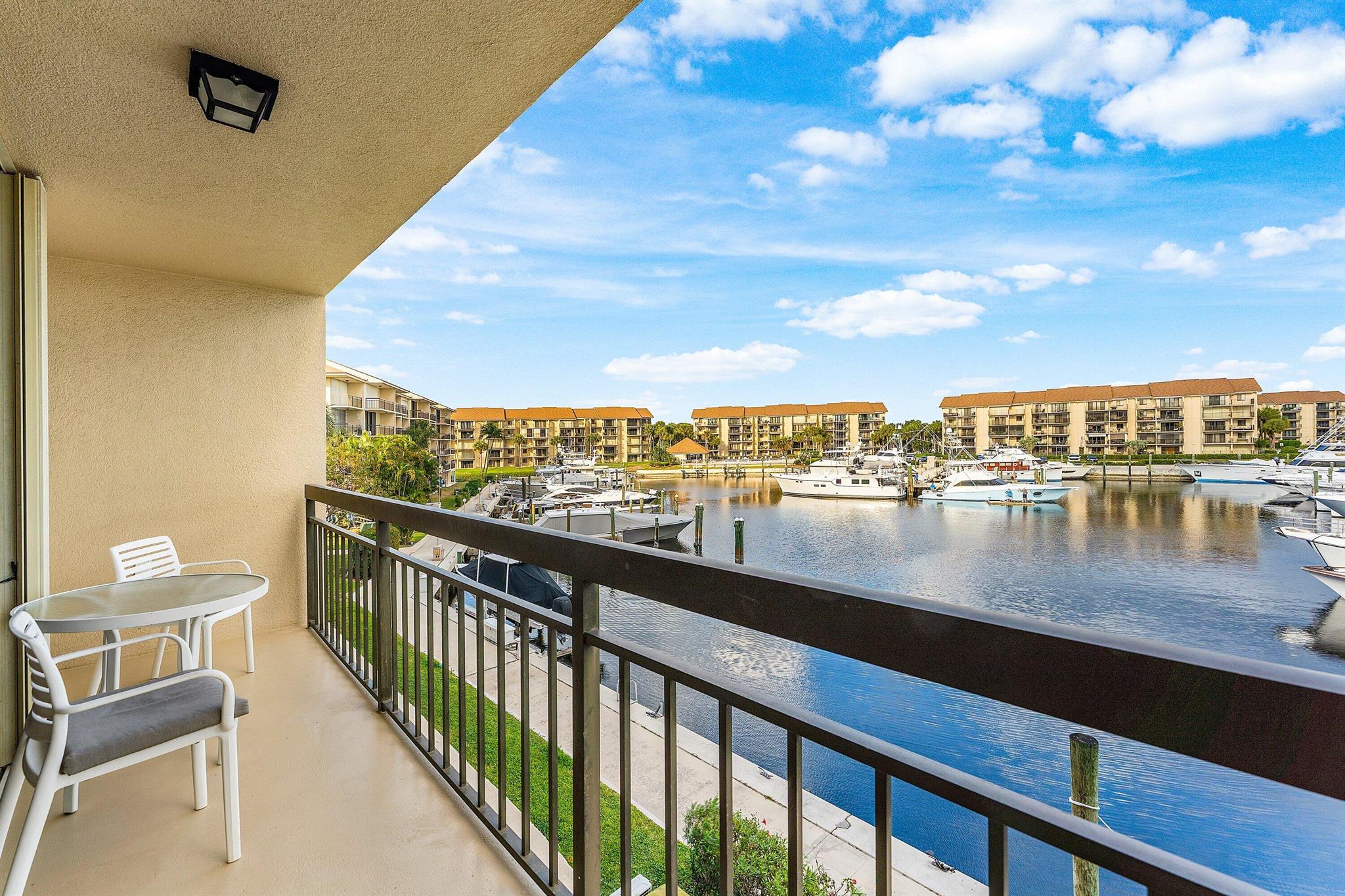 2501 Marina Isle Way #304 Jupiter, FL 33477