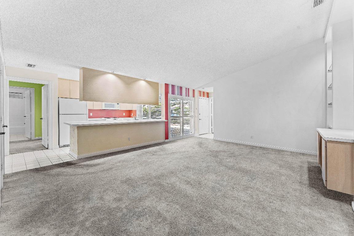 5101 Water Oak Ct Palm Beach Gardens, FL 33410