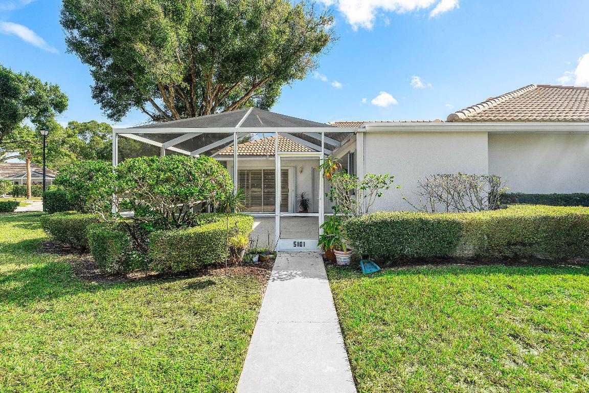5101 Water Oak Ct Palm Beach Gardens, FL 33410