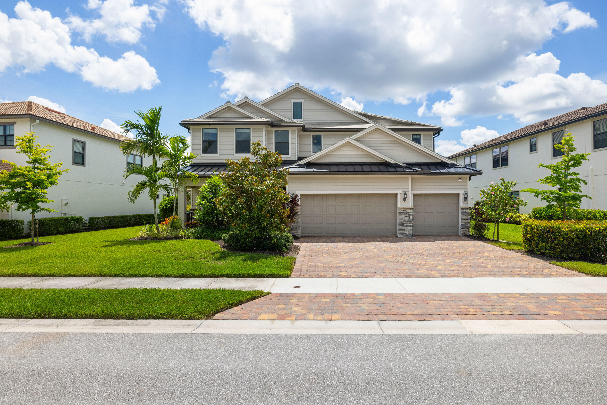 106 Crimson Isles Jupiter, FL 33478