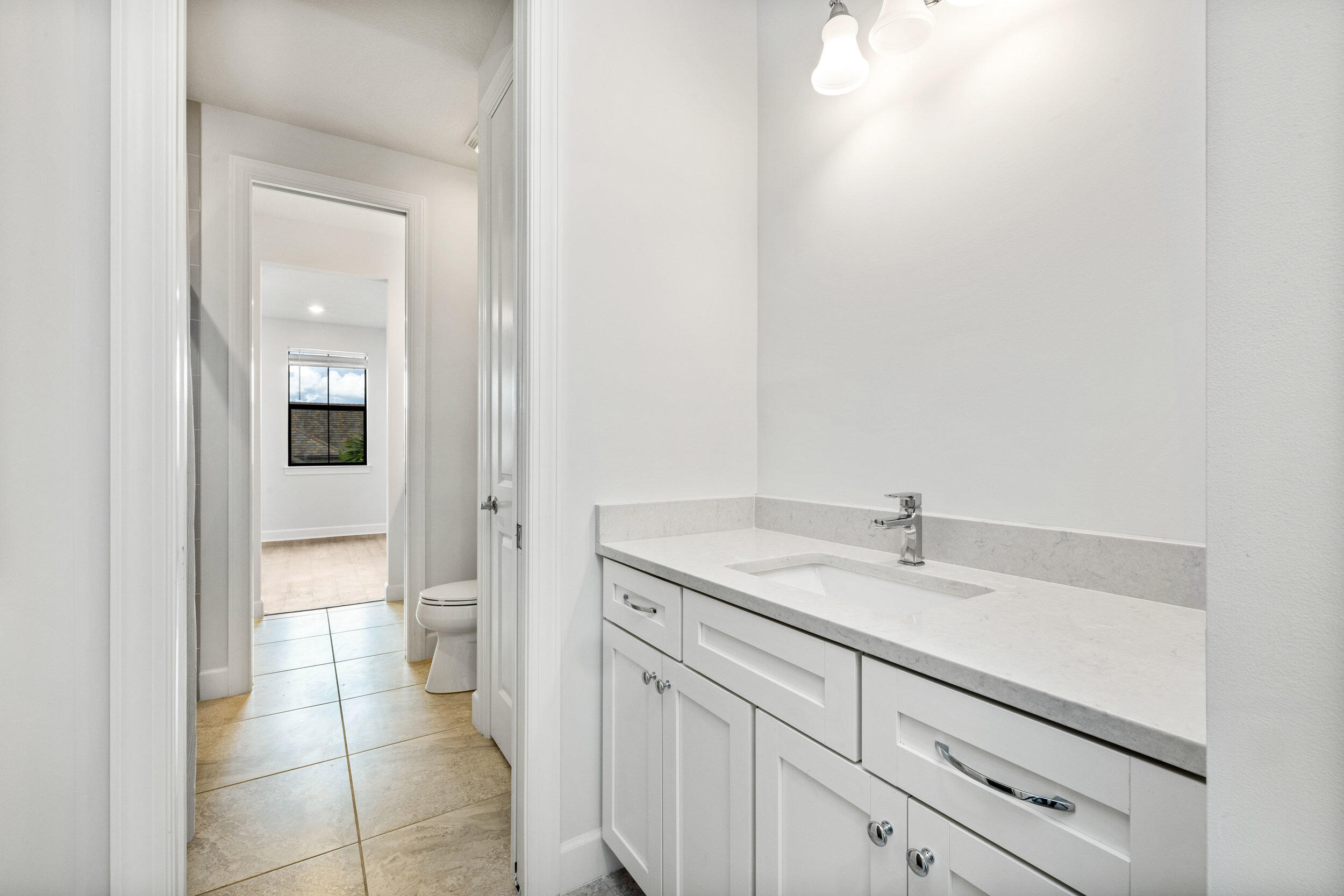 106 Crimson Isles Jupiter, FL 33478