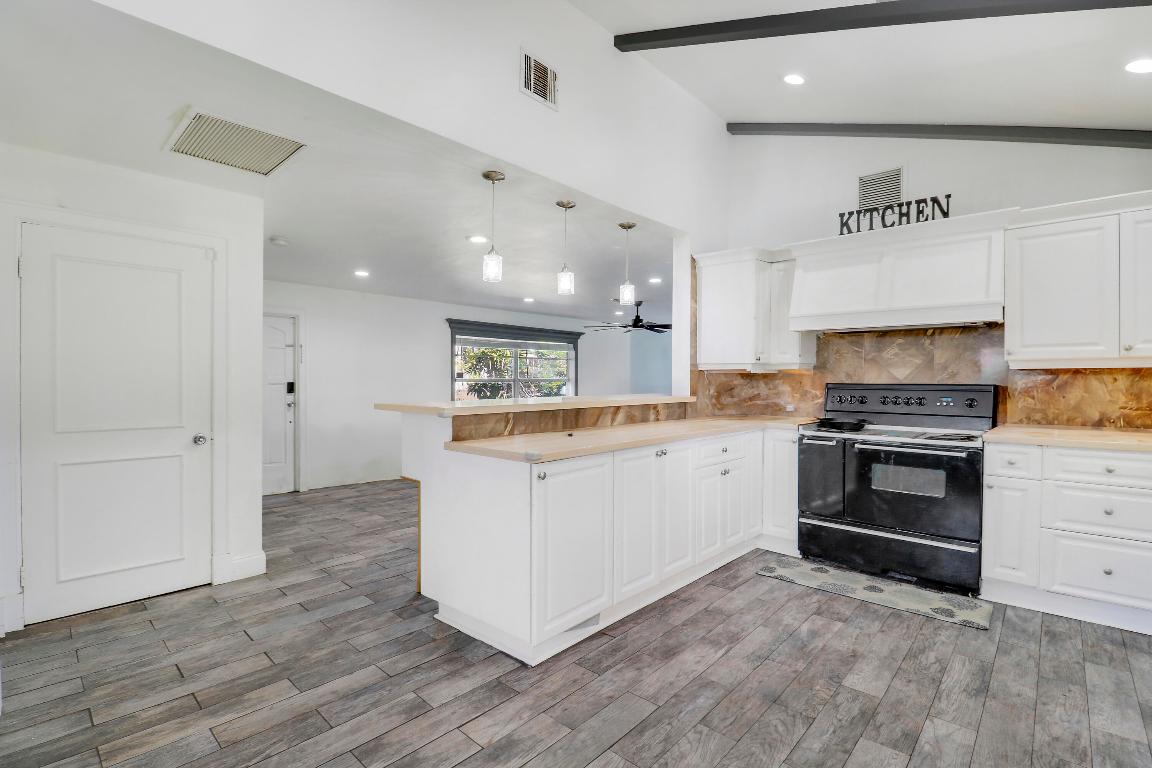 320 Fern Jupiter, FL 33458