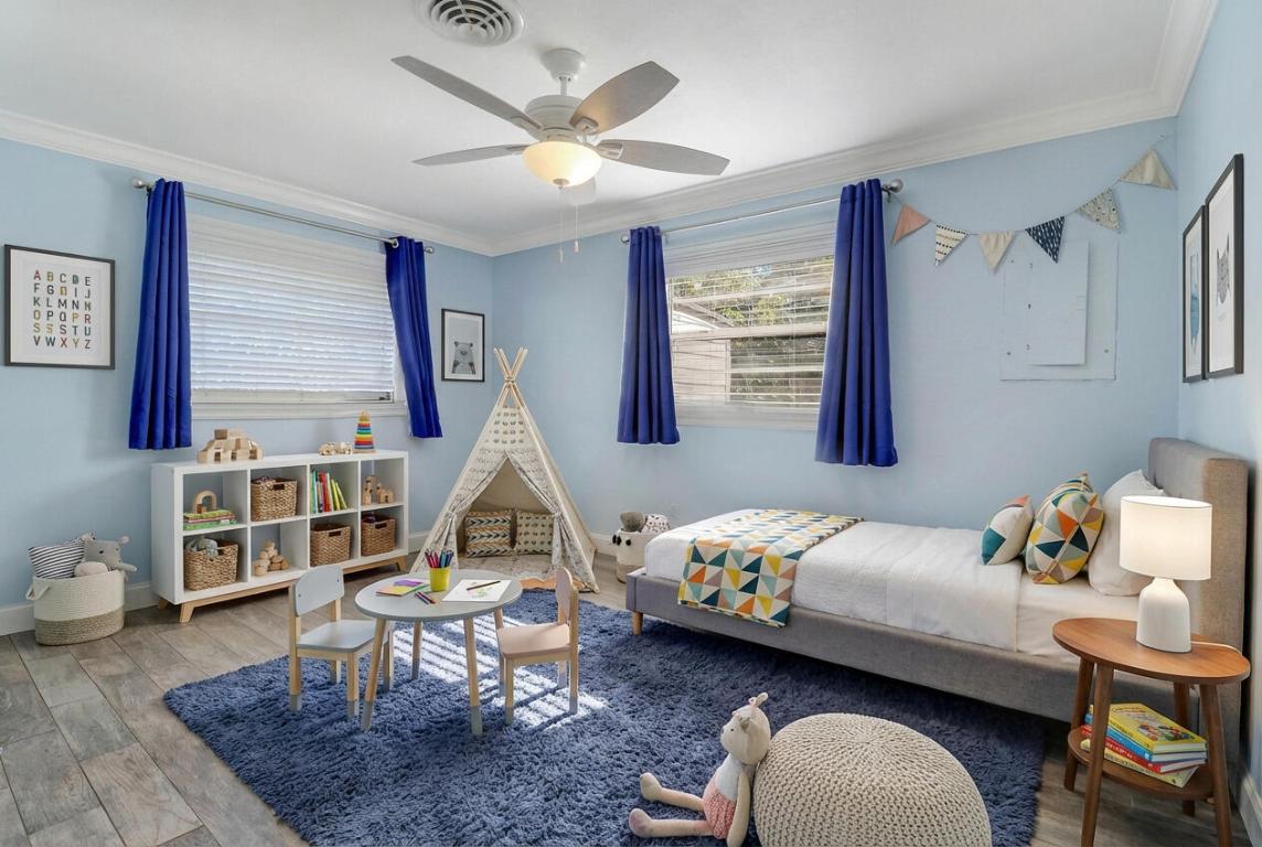 320 Fern Jupiter, FL 33458