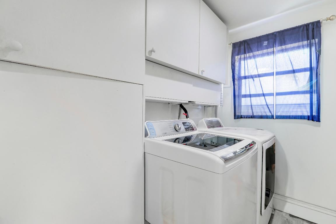 320 Fern Jupiter, FL 33458