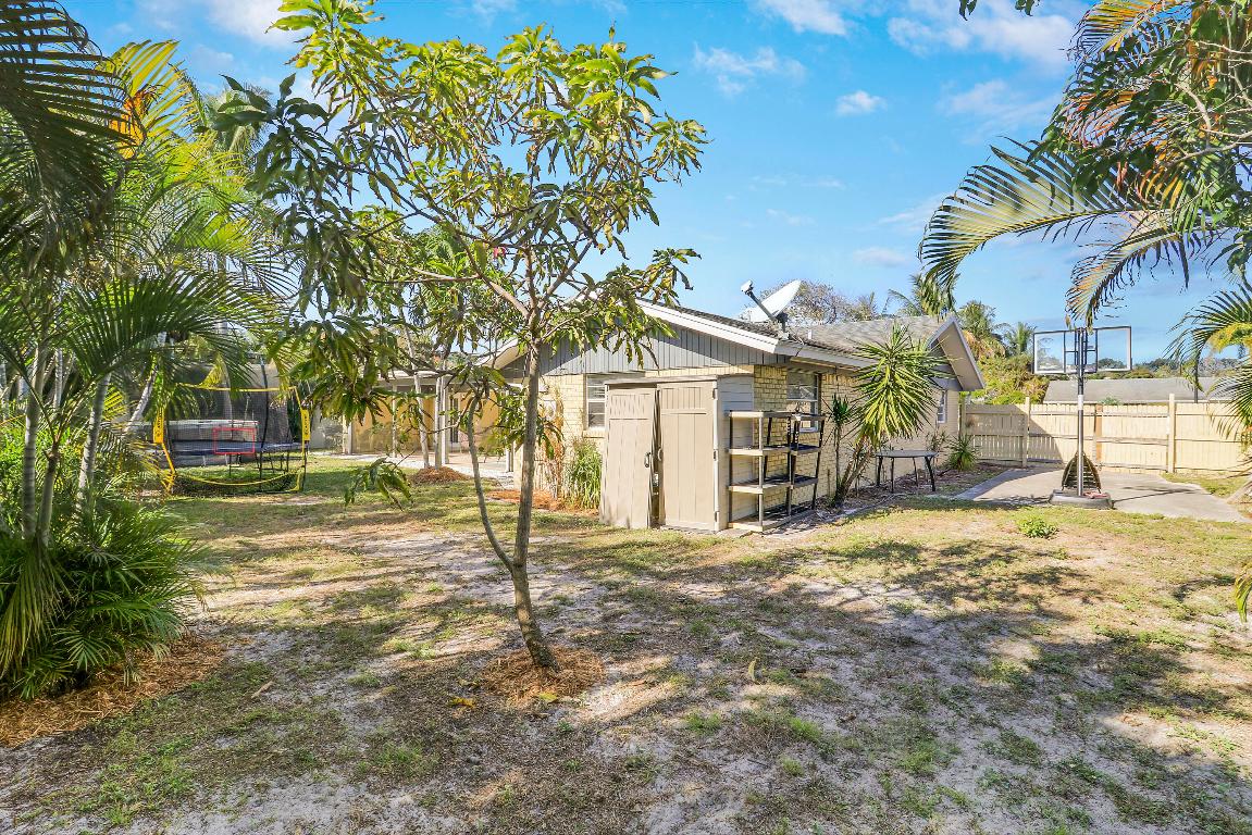 320 Fern Jupiter, FL 33458