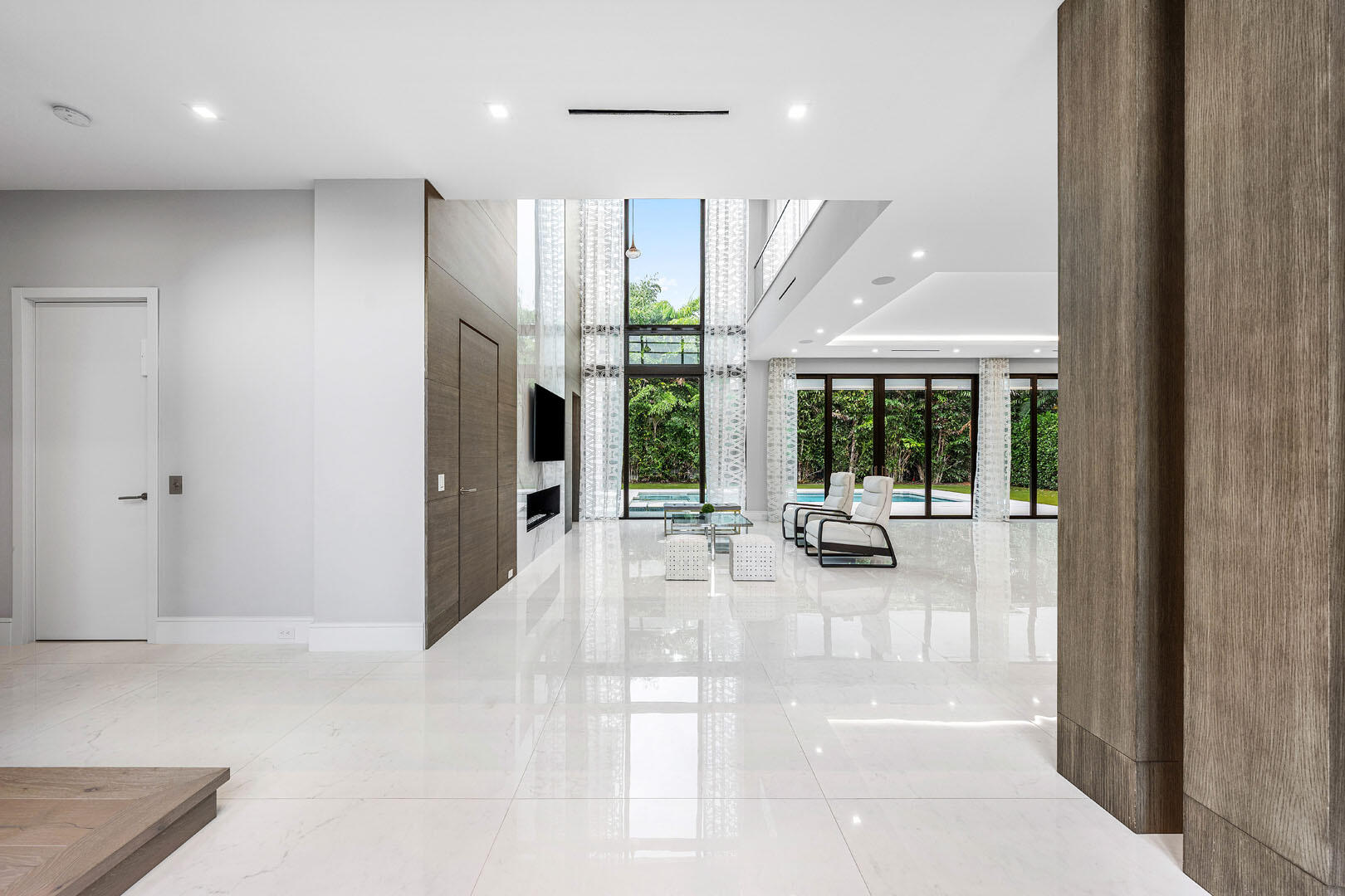 2391 Areca Palm Boca Raton, FL 33432