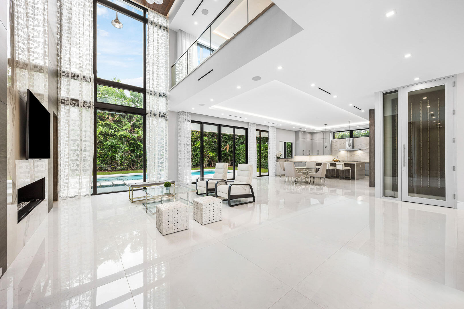 2391 Areca Palm Boca Raton, FL 33432