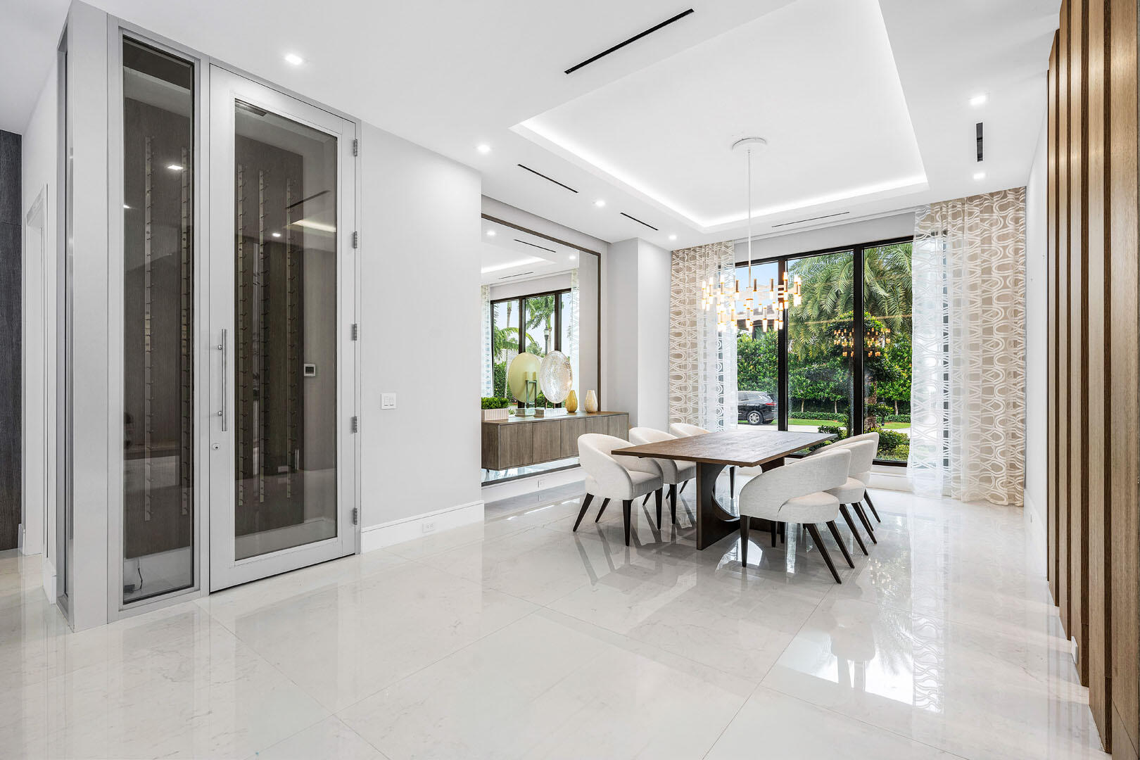 2391 Areca Palm Boca Raton, FL 33432