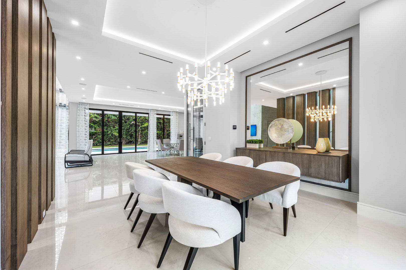 2391 Areca Palm Boca Raton, FL 33432