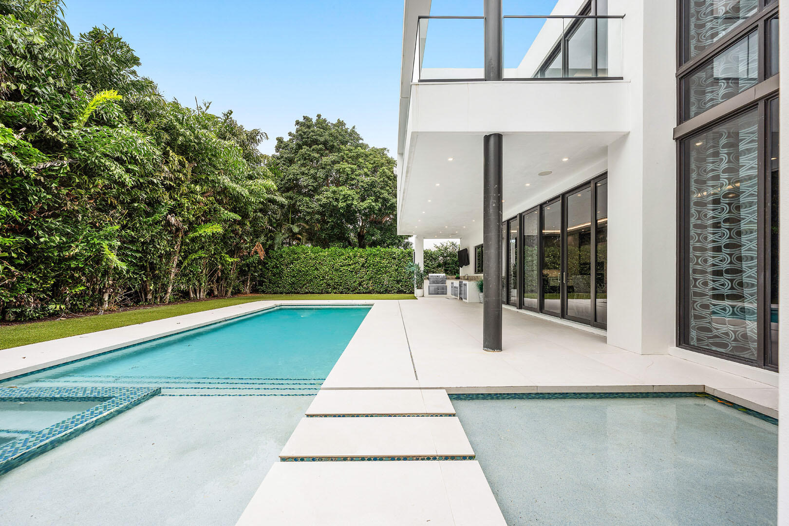 2391 Areca Palm Boca Raton, FL 33432