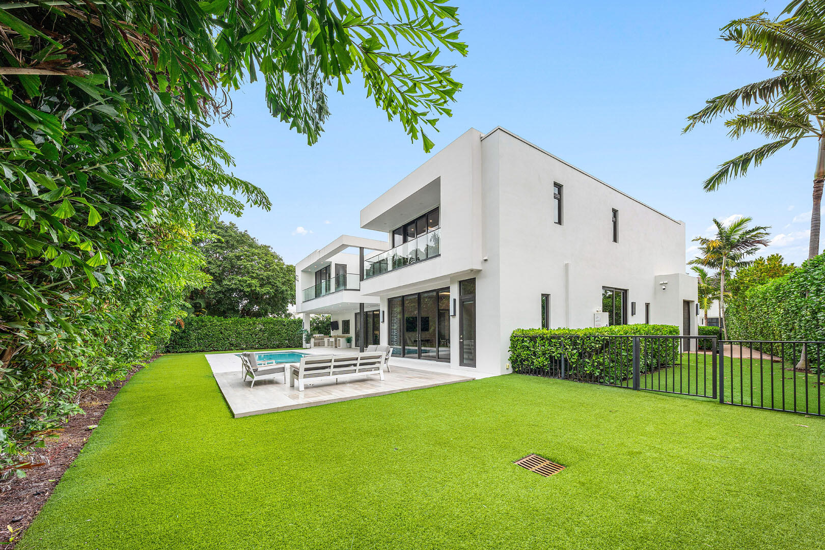 2391 Areca Palm Boca Raton, FL 33432