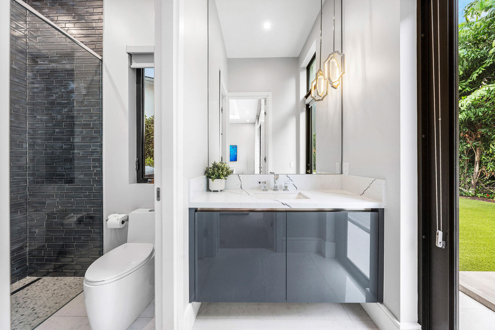 2391 Areca Palm Boca Raton, FL 33432