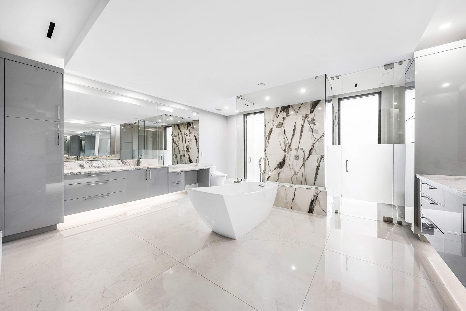 2391 Areca Palm Boca Raton, FL 33432