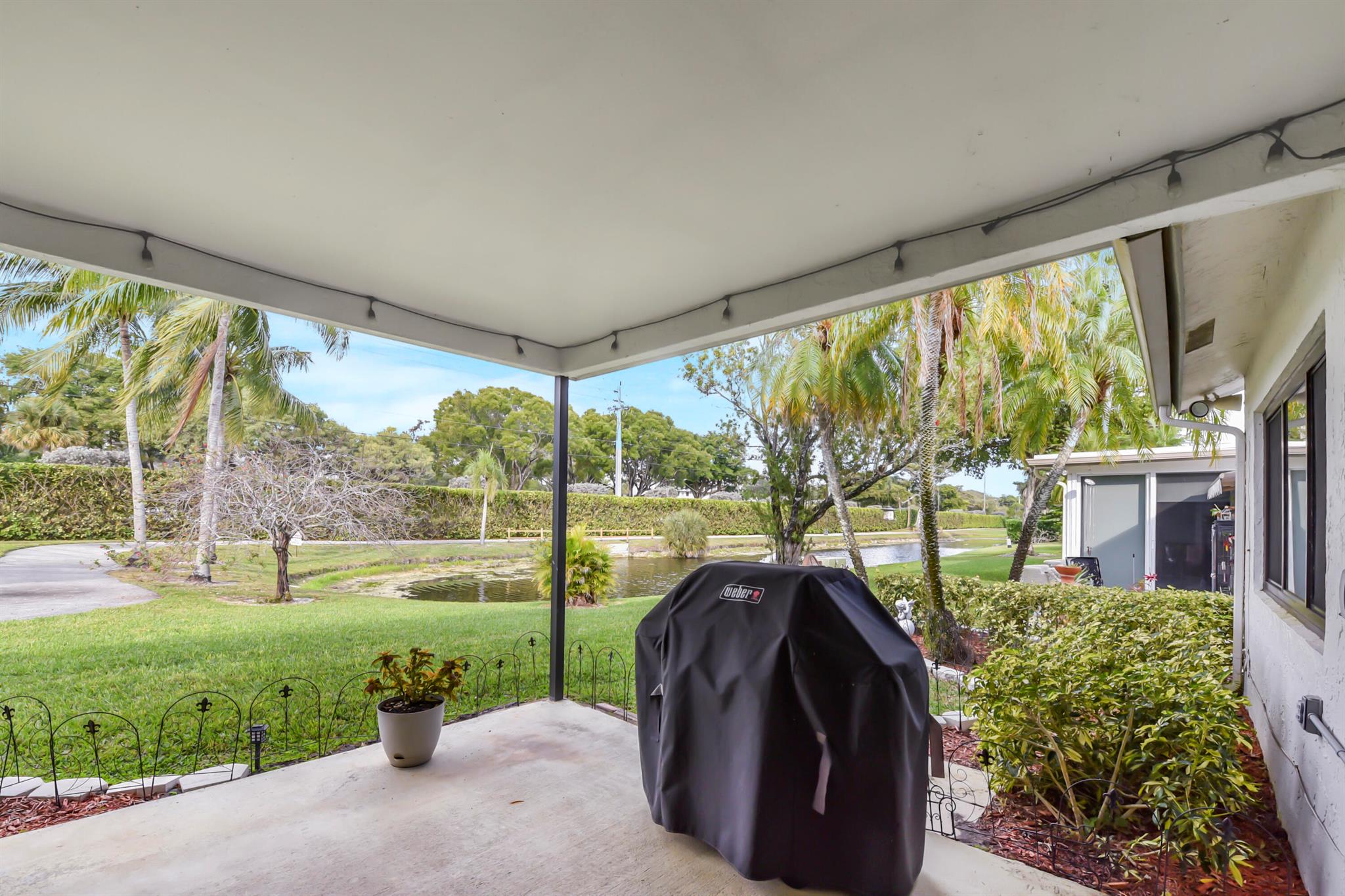 6413 Casabella Ln Boca Raton, FL 33433