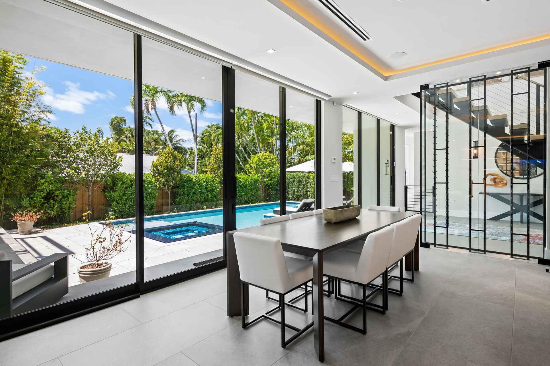 5288 Alton Miami Beach, FL 33140