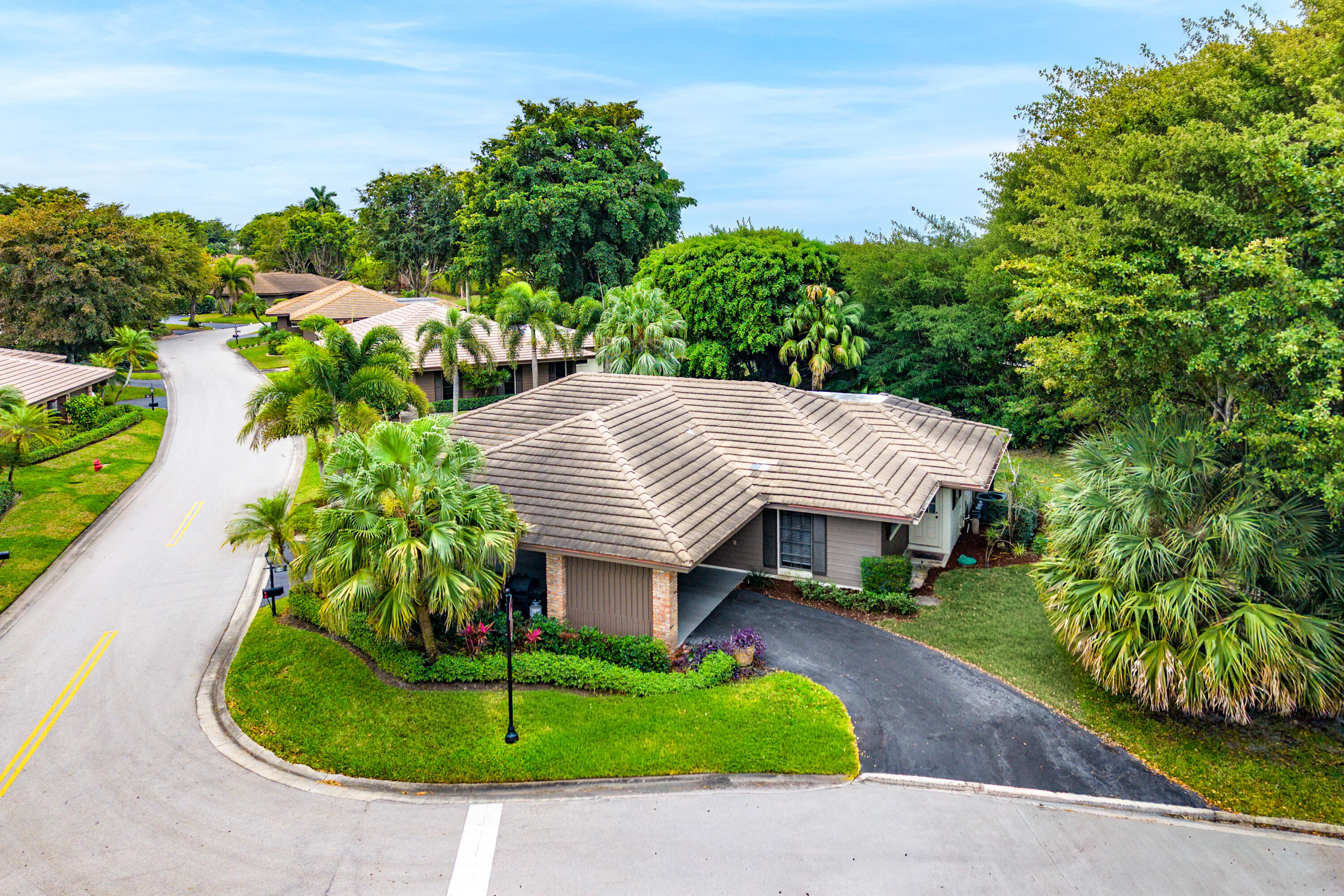 609 Cypress Key