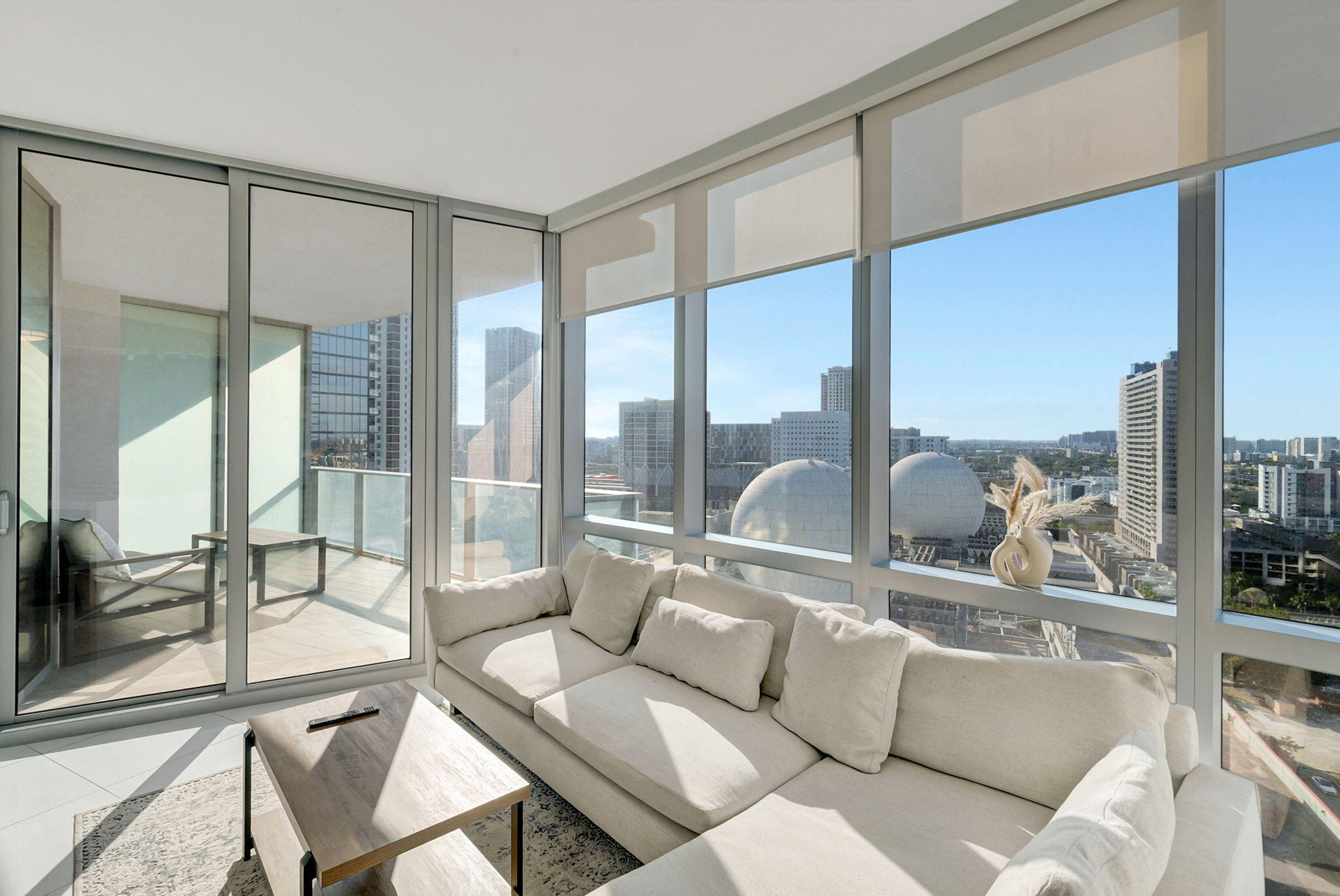 image Paramount Miami Worldcenter1