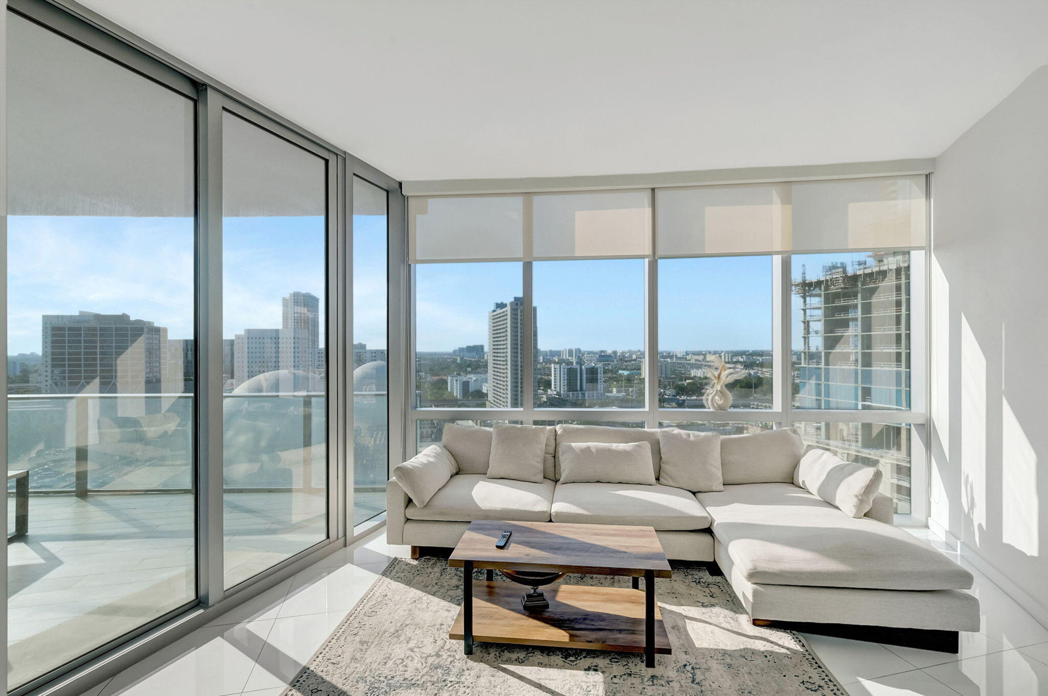 image Paramount Miami Worldcenter2