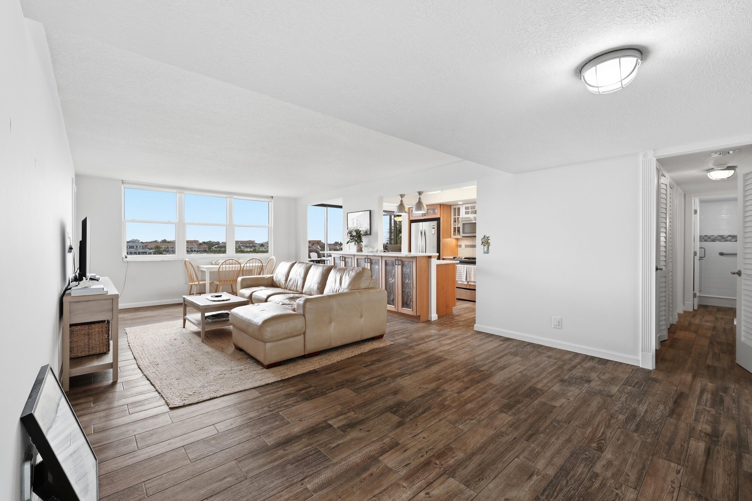 1648 Jupiter Cv #411 Jupiter, FL 33469