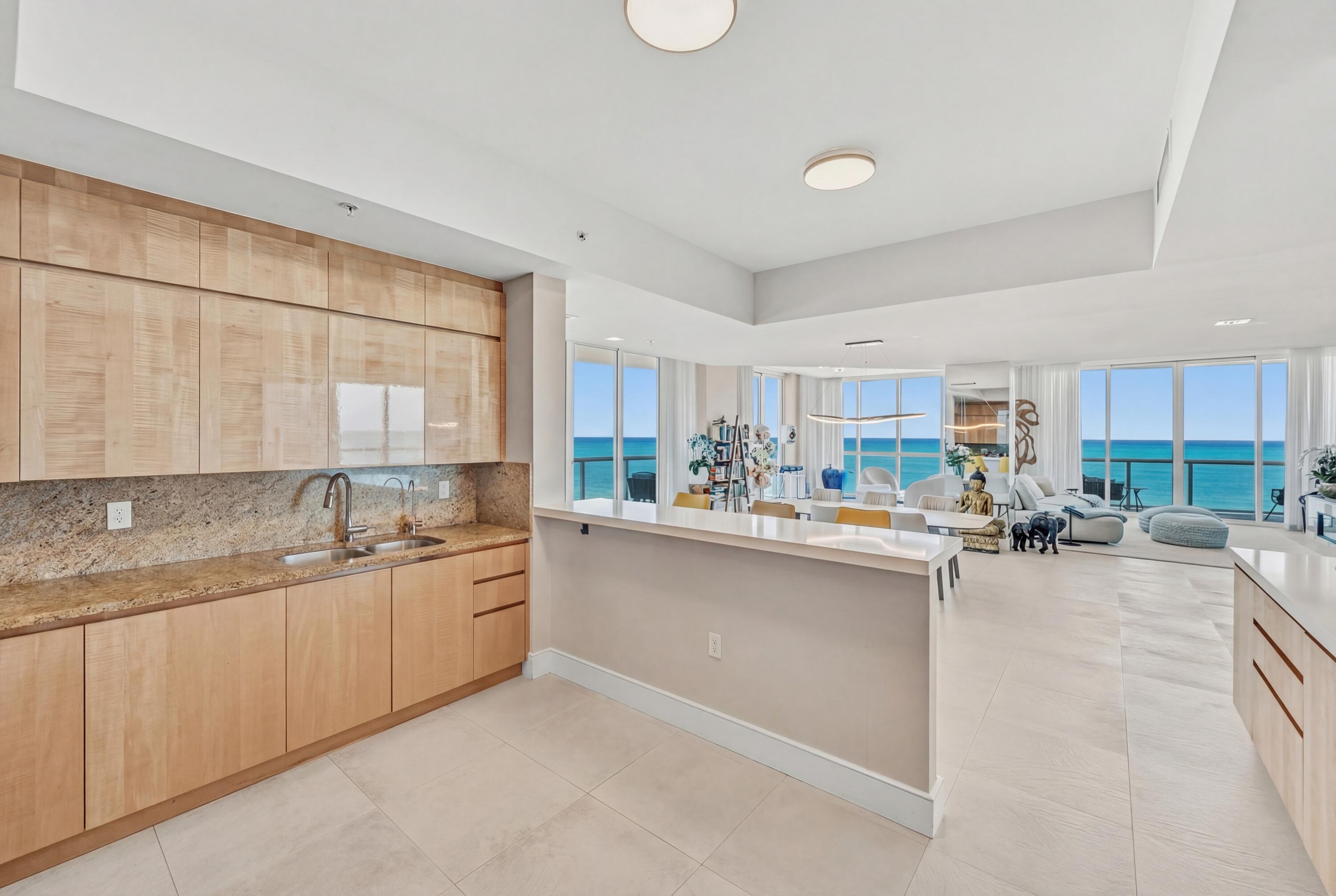 50 S Pointe #1201/08 Miami Beach, FL 33139