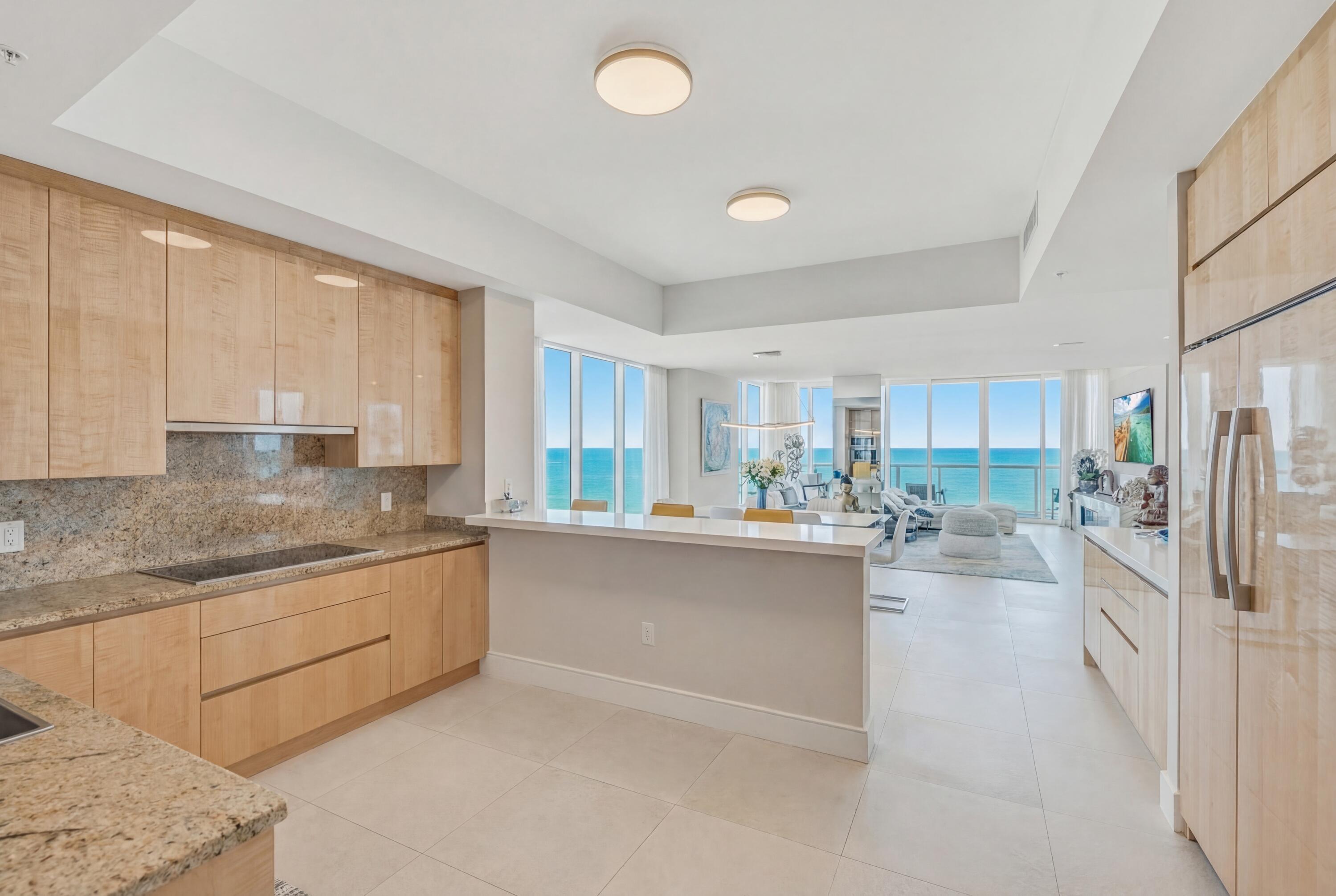 50 S Pointe #1201/08 Miami Beach, FL 33139
