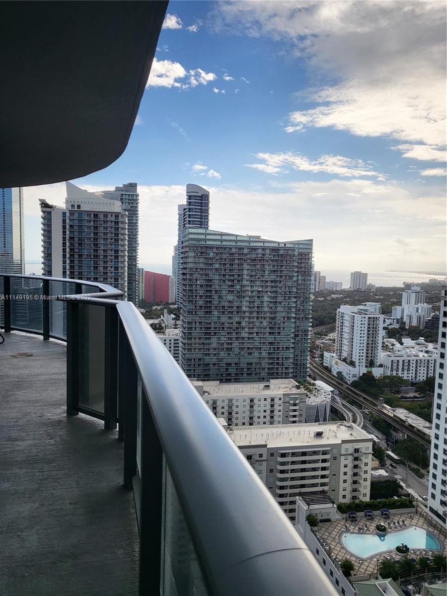 45 SW 9Th Street #3306