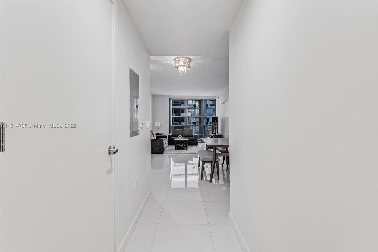 image 1010 Brickell3