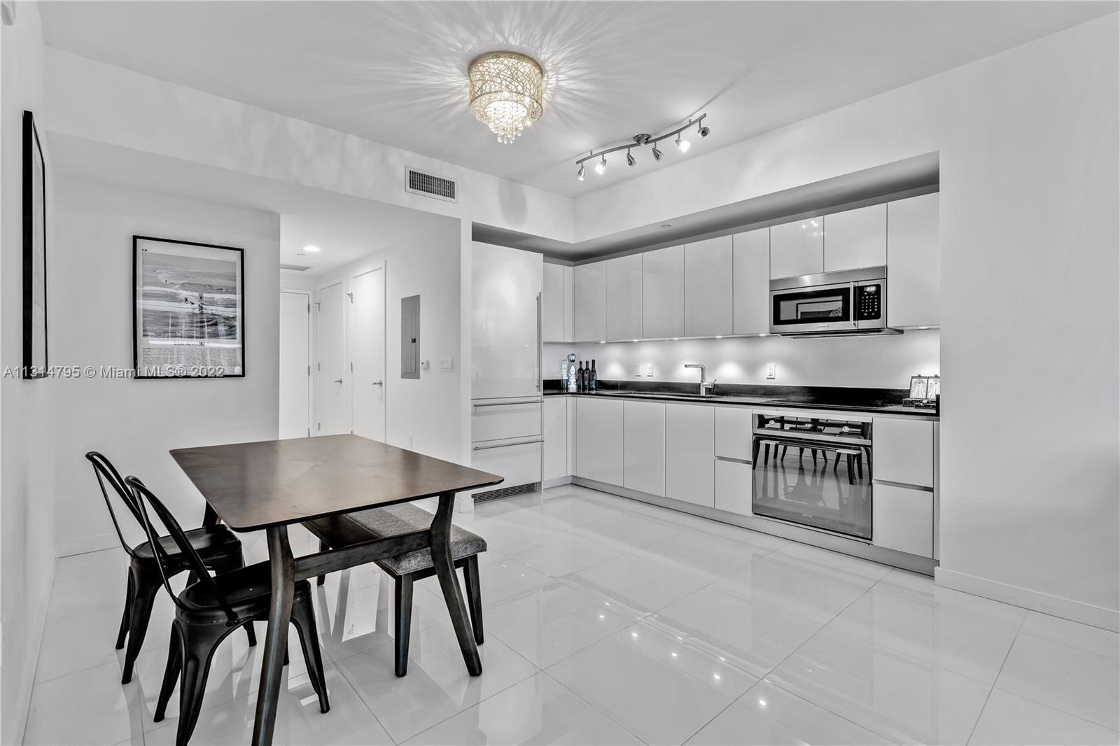 image 1010 Brickell6