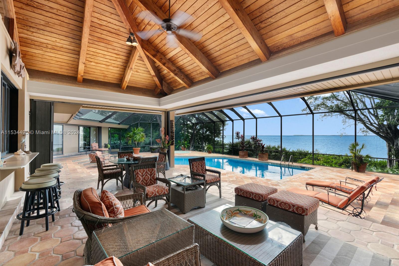 10 Cannon Pt Key Largo, FL 33037 10 Cannon Pt Key Largo, FL 33037