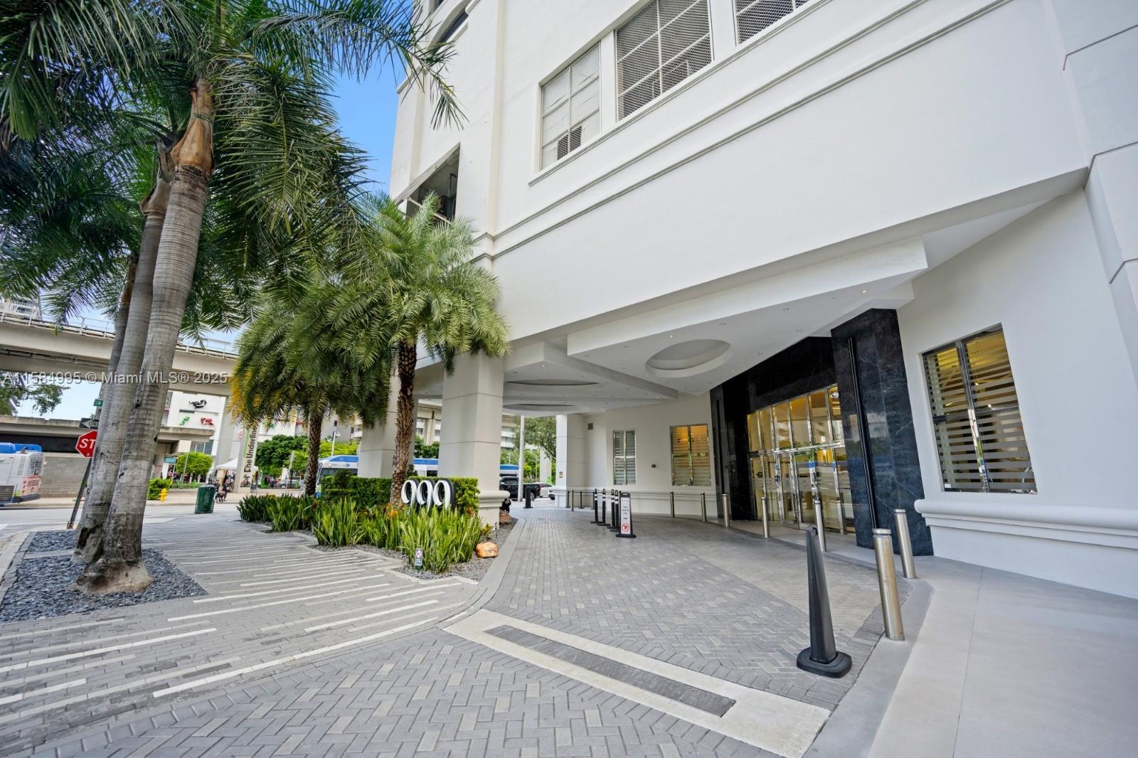 image Nine At Mary Brickell Vil21
