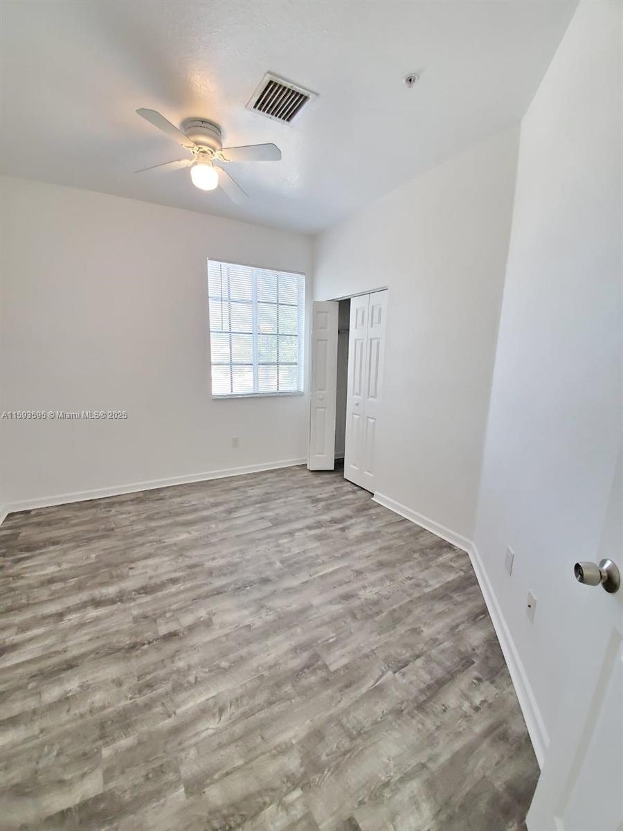 1945 Marsh Hbr Dr #1945 Riviera Beach, FL 33404