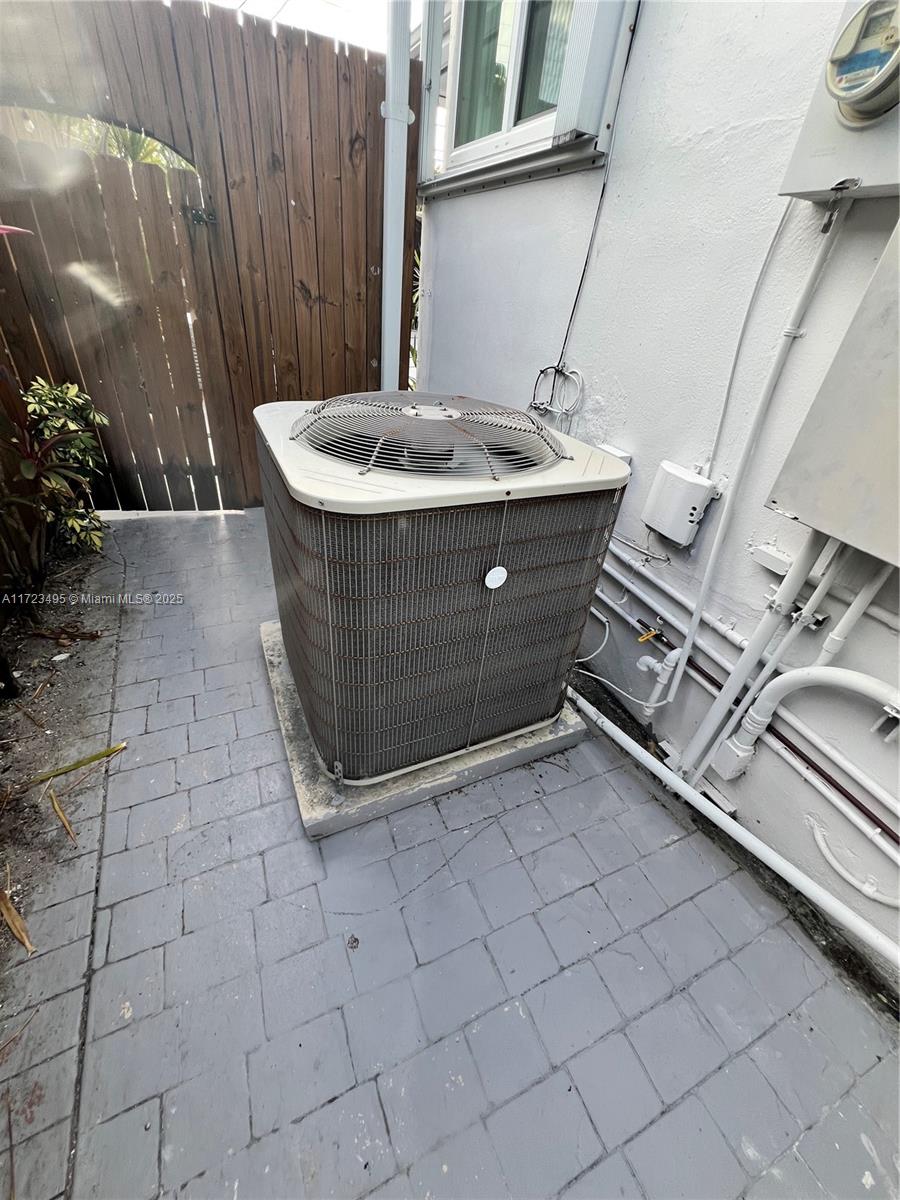 7549 Adventure Ave North Bay Village, FL 33141